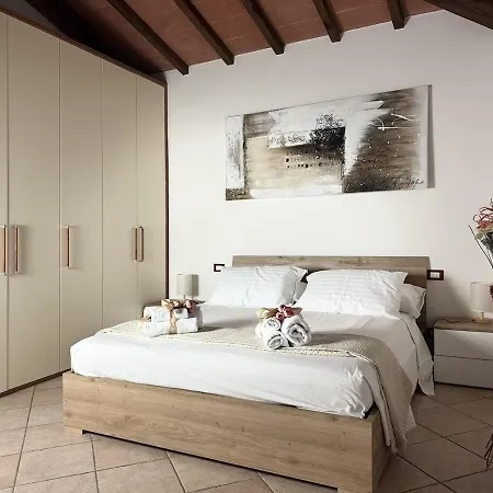 Elsa, Giardino E Relax Holiday home *